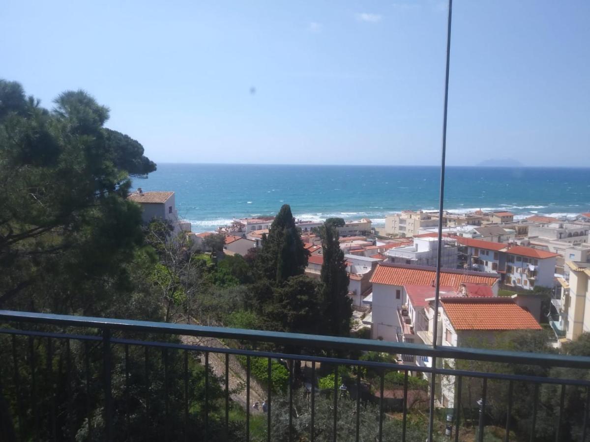 Casa Del Sole Apartman Sperlonga Kültér fotó